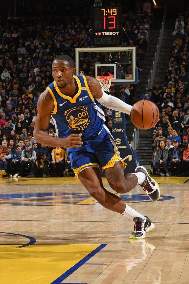 开云登录网址入口-2年4500万&amp;amp;球队选项&amp;amp;放弃否决权！库明加没接受因他真不想回勇士