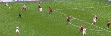 1630267531744037638.gif 5522.gif