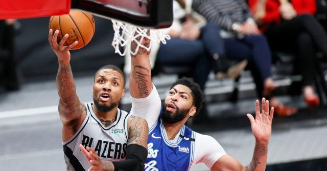 开云下载-关键卡位战湖人进攻乏力 无缘前六=无缘总冠军？